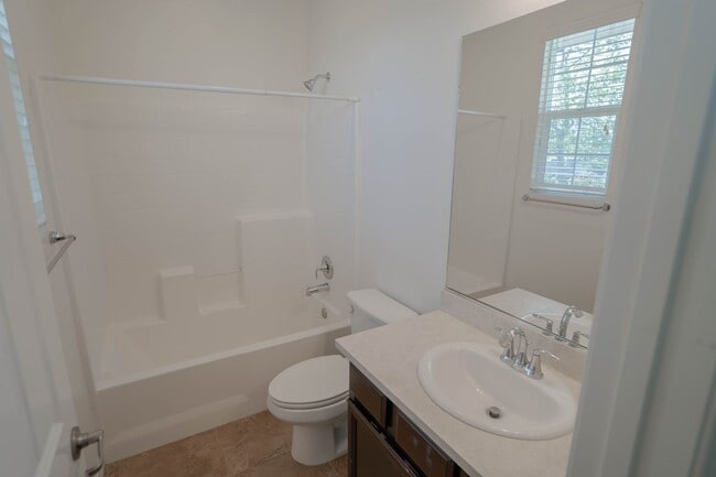 Building Photo - Beautiful 4-Bedroom Home in the West Creek Community of Valencia!