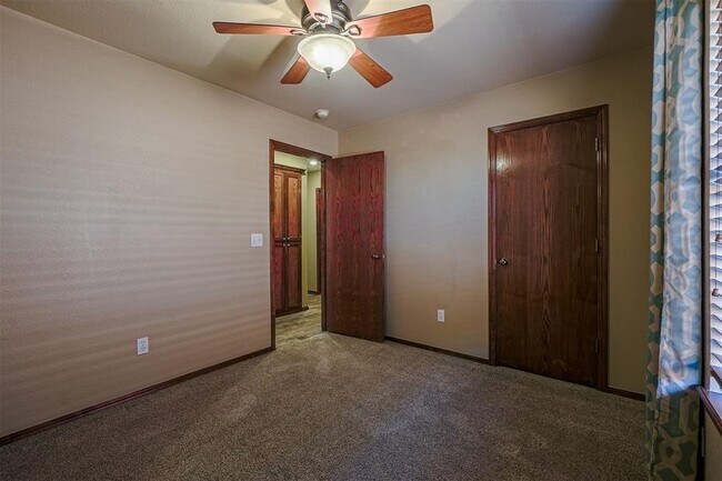 Building Photo - 11857 NW 7th St