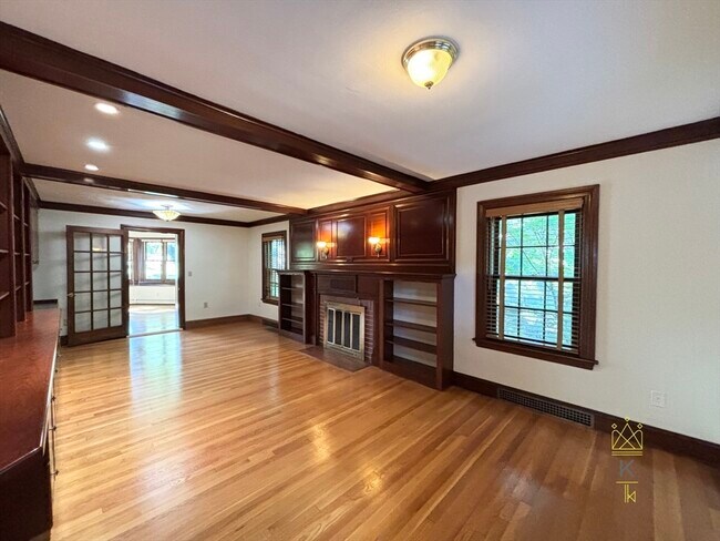 Building Photo - 33 Clearwater Rd