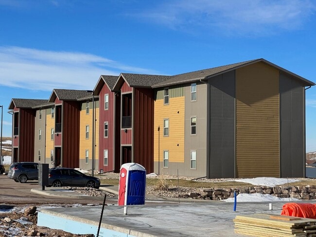 Building Photo - 2935 Aspen Dr