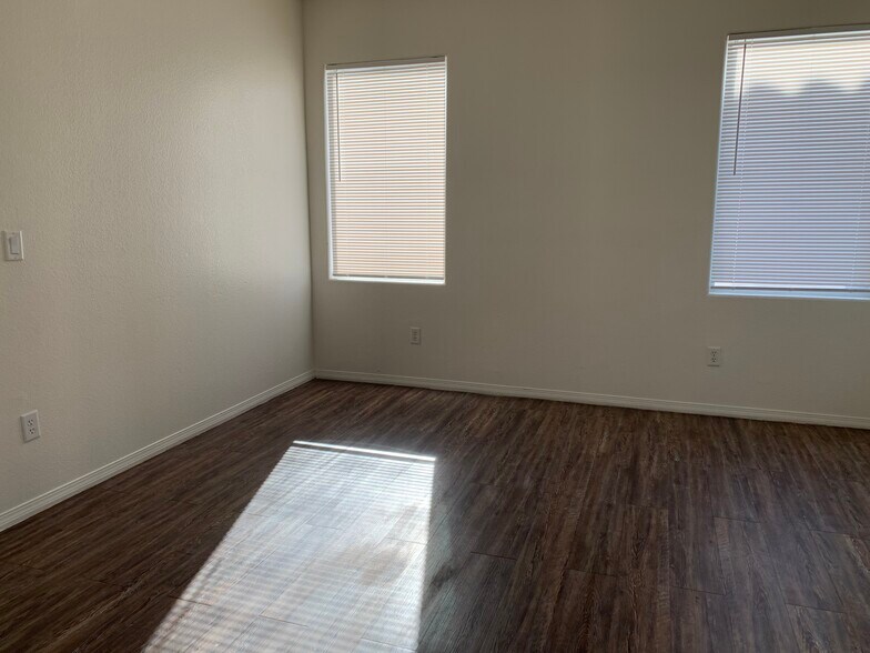 Building Photo - 8084 Tolbooth St