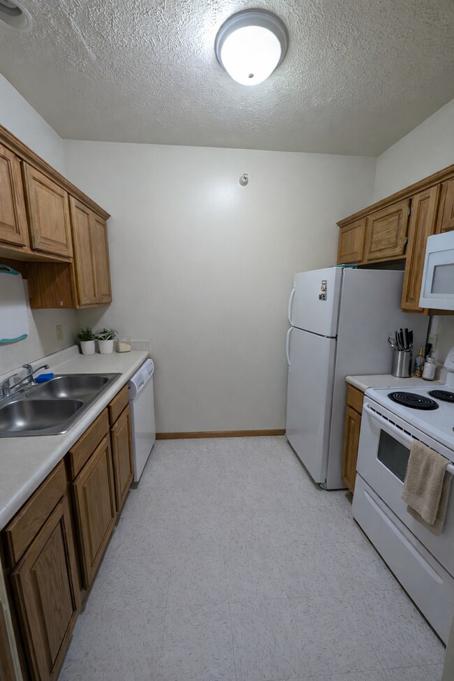 Interior Photo - Salisbury Place