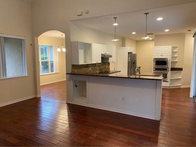 Building Photo - 17310 Amber Sweet Ln
