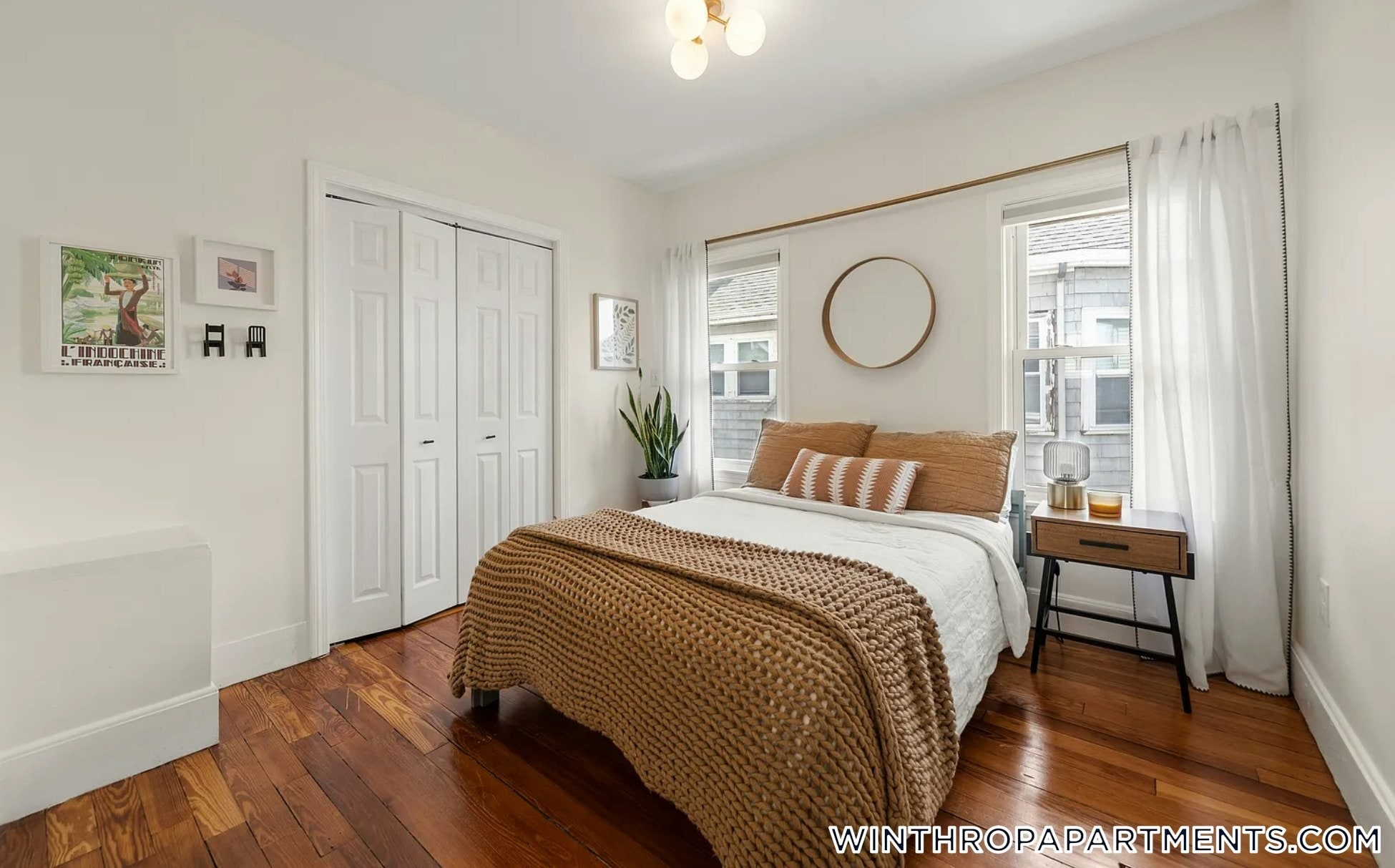 Building Photo - 62 Park Ave