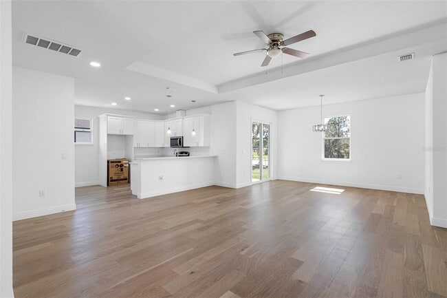 Building Photo - 309 Bream Cir