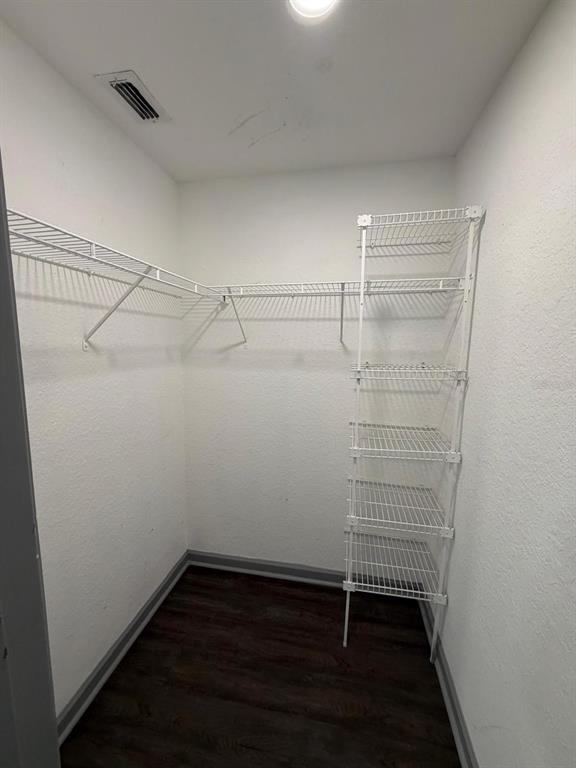 Building Photo - 2865 Polana St