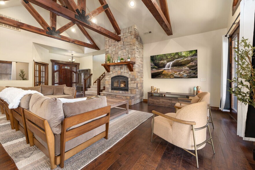 Building Photo - 4933 Trout Farm Rd