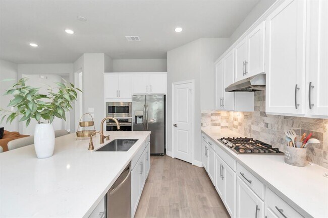Building Photo - 28646 Monarch Cliffs Dr