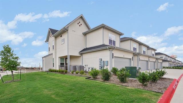 Building Photo - 11233 American Elm Wy