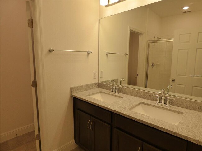 Building Photo - 1403 Broad Wing Ln