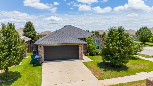 Building Photo - Rent to Own in Edmond!