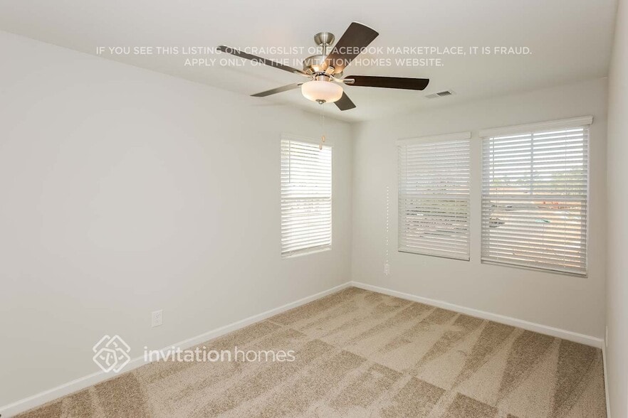 Building Photo - 1640 CM Human Dr