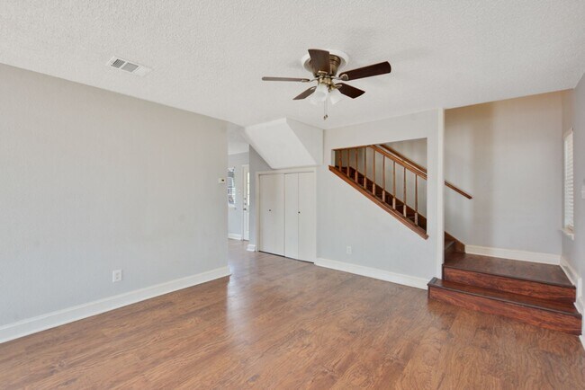 Building Photo - 6020 Westcreek Dr