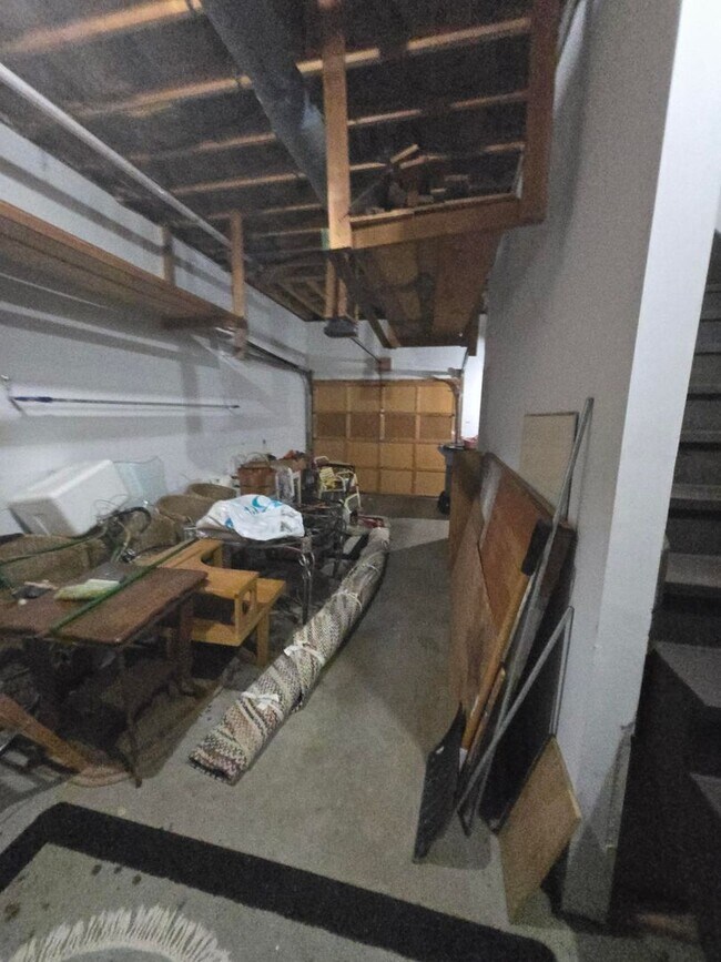 Building Photo - Spacious 3-Bedroom Condo in Gated Community – Modern Comfort & Convenience!