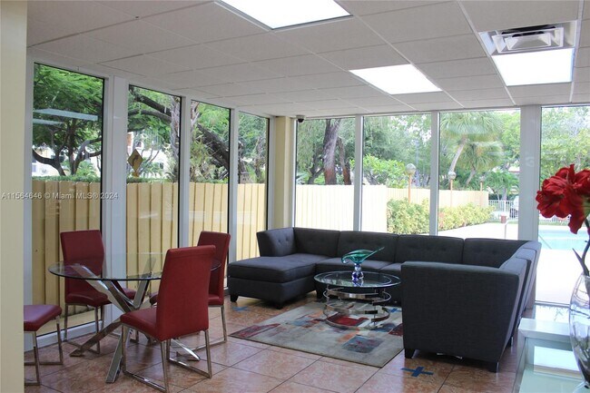 Building Photo - 7705 Camino Real