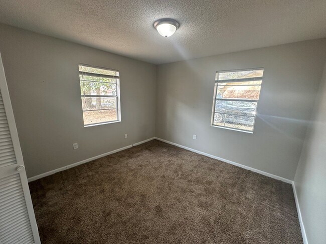 Building Photo - Home for Rent