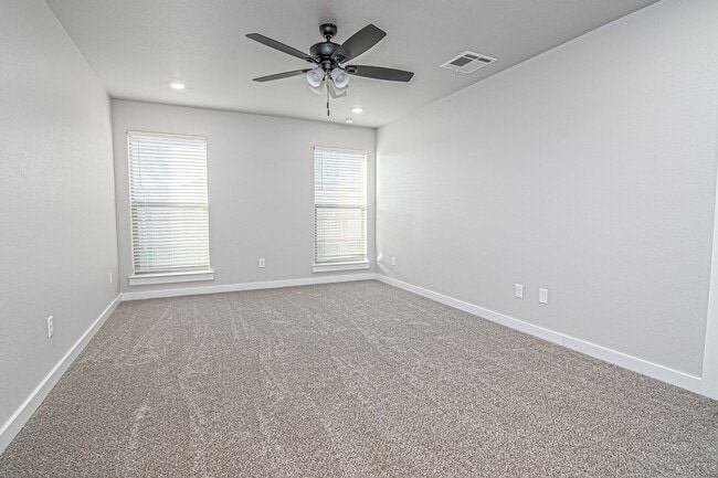 Building Photo - 2405 Copperhead