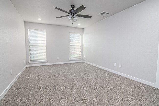 Building Photo - 2405 Copperhead Rd