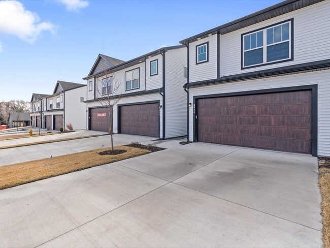 Building Photo - 5934 Butterfield Ct