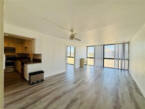 Building Photo - 3930 S University Center Dr