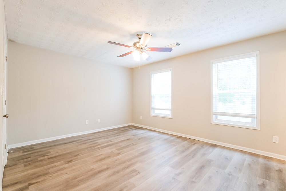 Building Photo - 233 Northbridge Dr