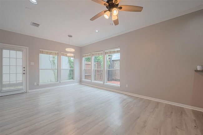 Building Photo - 7130 Harmony Cove