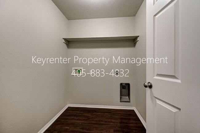 Building Photo - Gorgeous 3 Bed 2 Bath in Moore/SE OKC