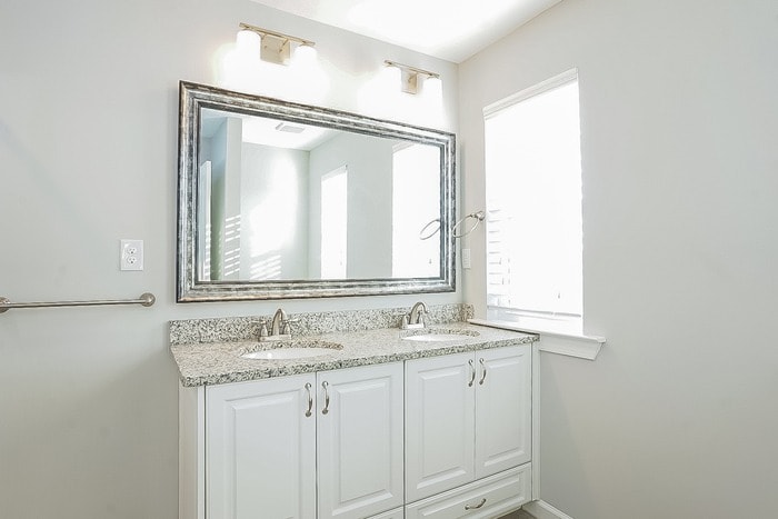 Building Photo - 1230 Cobblefield Dr