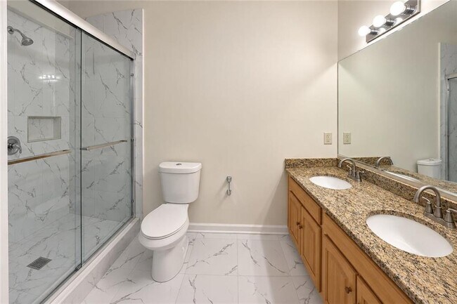 Building Photo - 1503 Cove Creek Cir