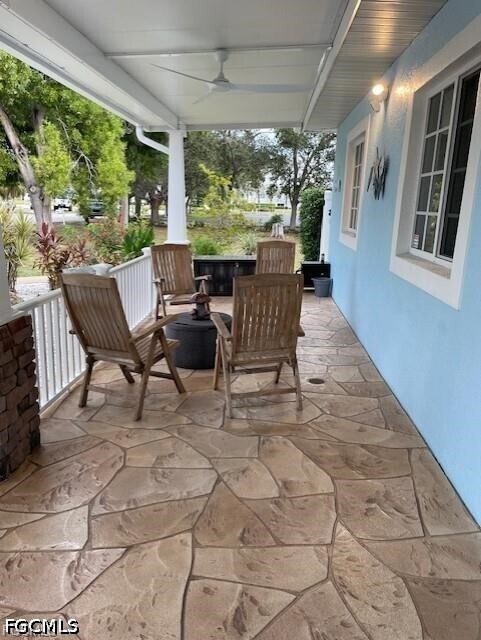 Building Photo - 28053 Sunset Dr