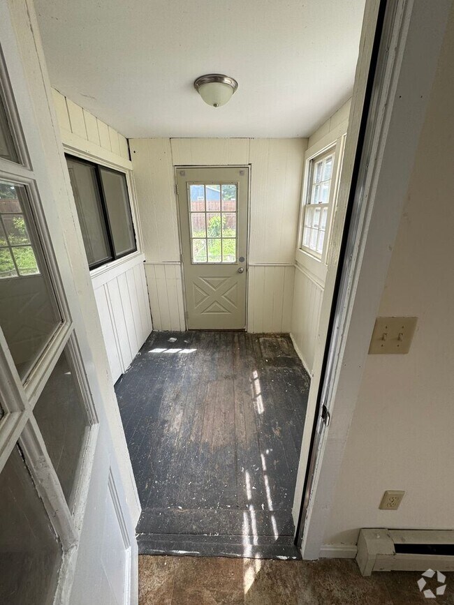 Building Photo - Stap Lane Community