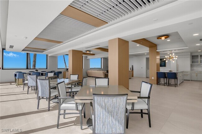 Building Photo - 4005 Gulf Shore Blvd N