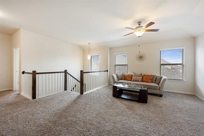 Building Photo - 2844 Coral Valley Dr