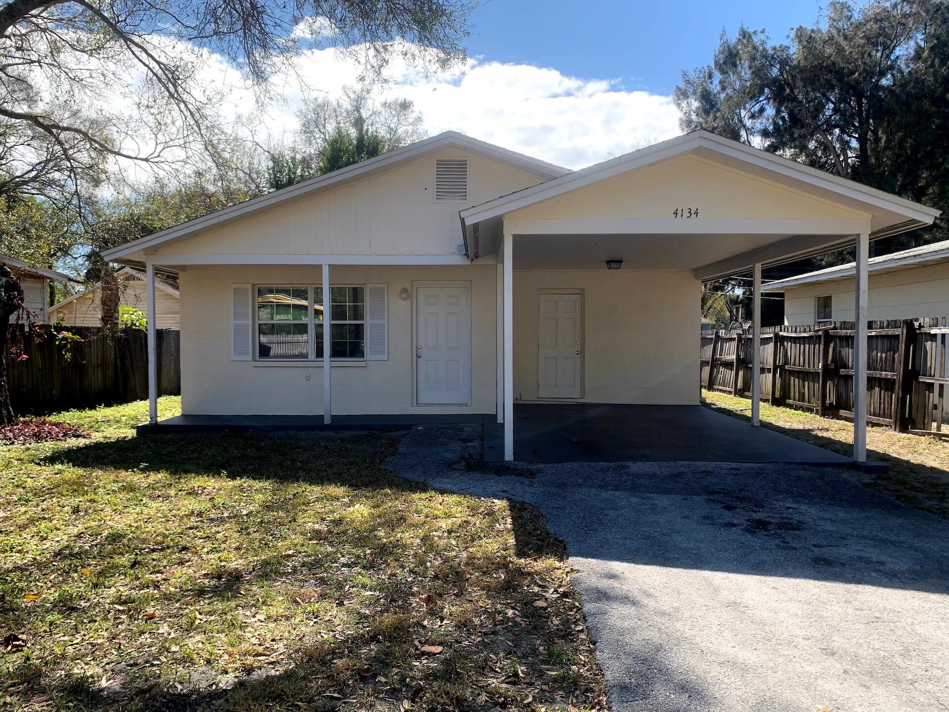 Building Photo - 4134 12th Ave S