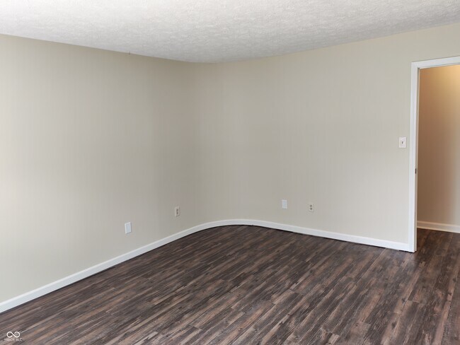Building Photo - 6035 Hayford Ct