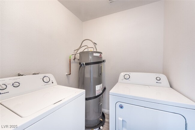 Building Photo - 2684 Bryandouglas Dr