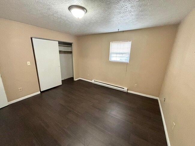 Building Photo - 1155 KY-3057