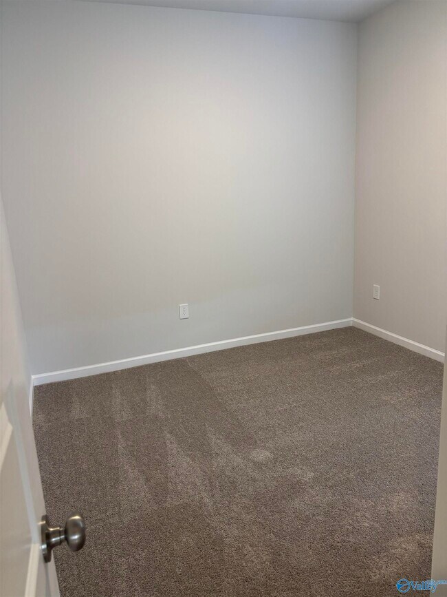 Building Photo - 127 Havner Dr