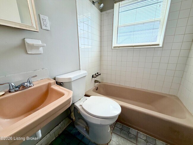 Building Photo - 3705 Briarbridge Ln