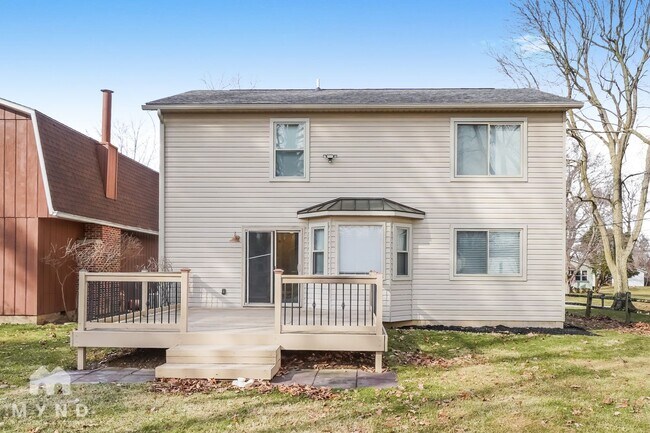 Building Photo - 83 Woodrow Ave