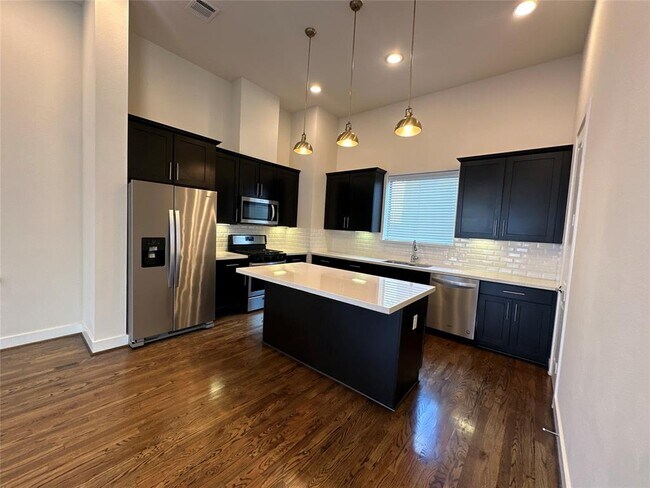 Building Photo - 3415 Kensington Yellow Pl