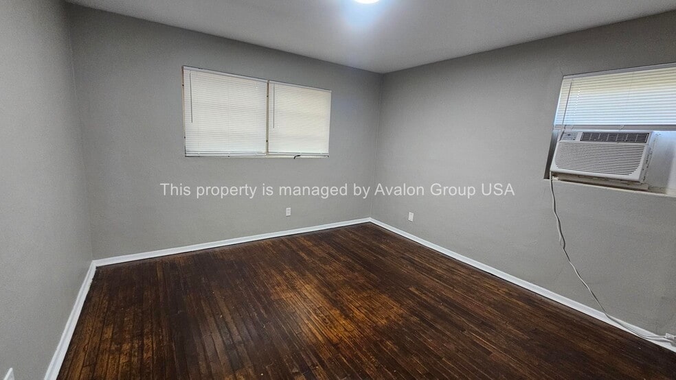 Building Photo - 630 Alder St