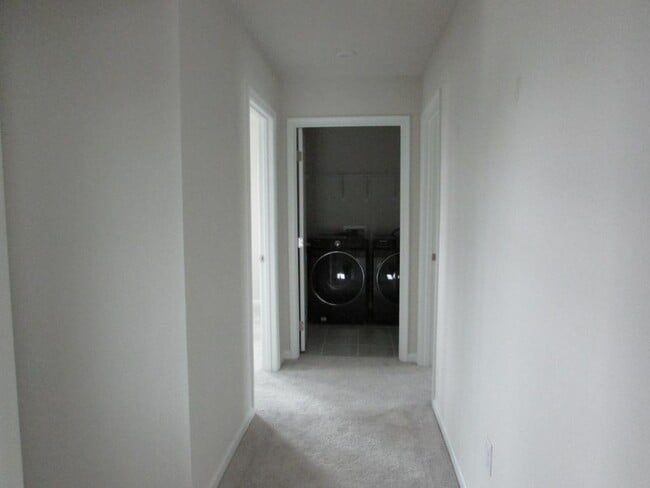 Building Photo - 5109 Red Buckeye Dr
