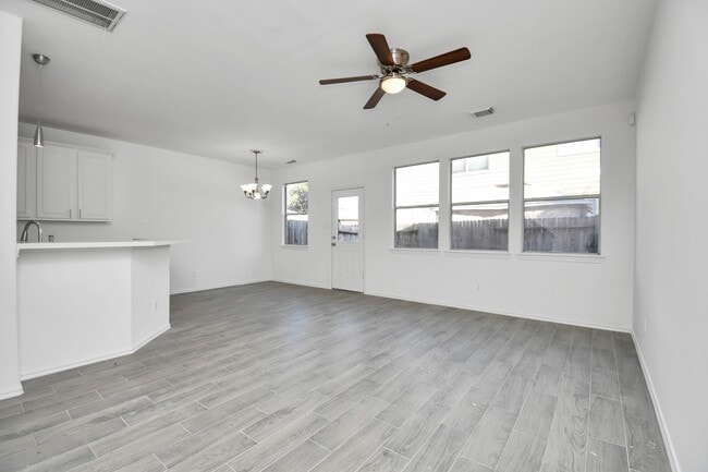 Building Photo - 16850 Brooktondale Ct