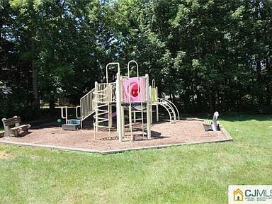 Play Area - 13 Foxtail Ln