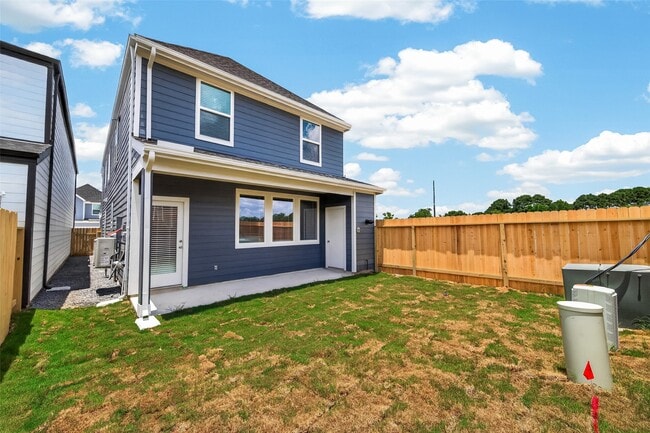 Building Photo - 3527 Lovebird Ln