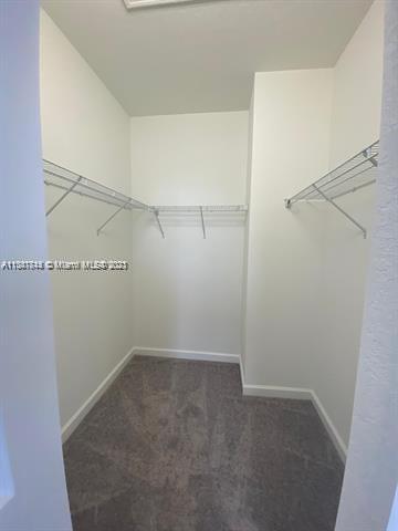 Building Photo - 575 NE 208th Terrace