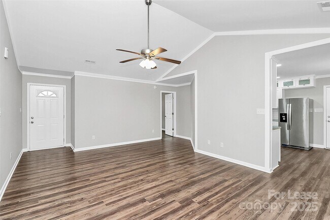 Building Photo - 1540 Nichole Ln