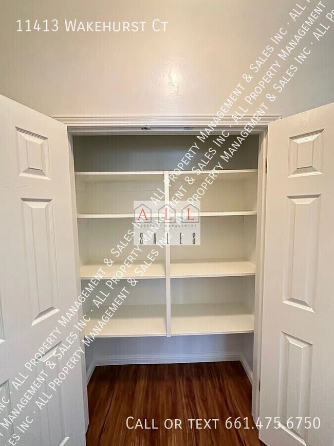 Building Photo - 11413 Wakehurst Ct