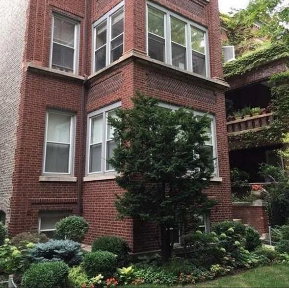 Building Photo - 5864 N Magnolia Ave